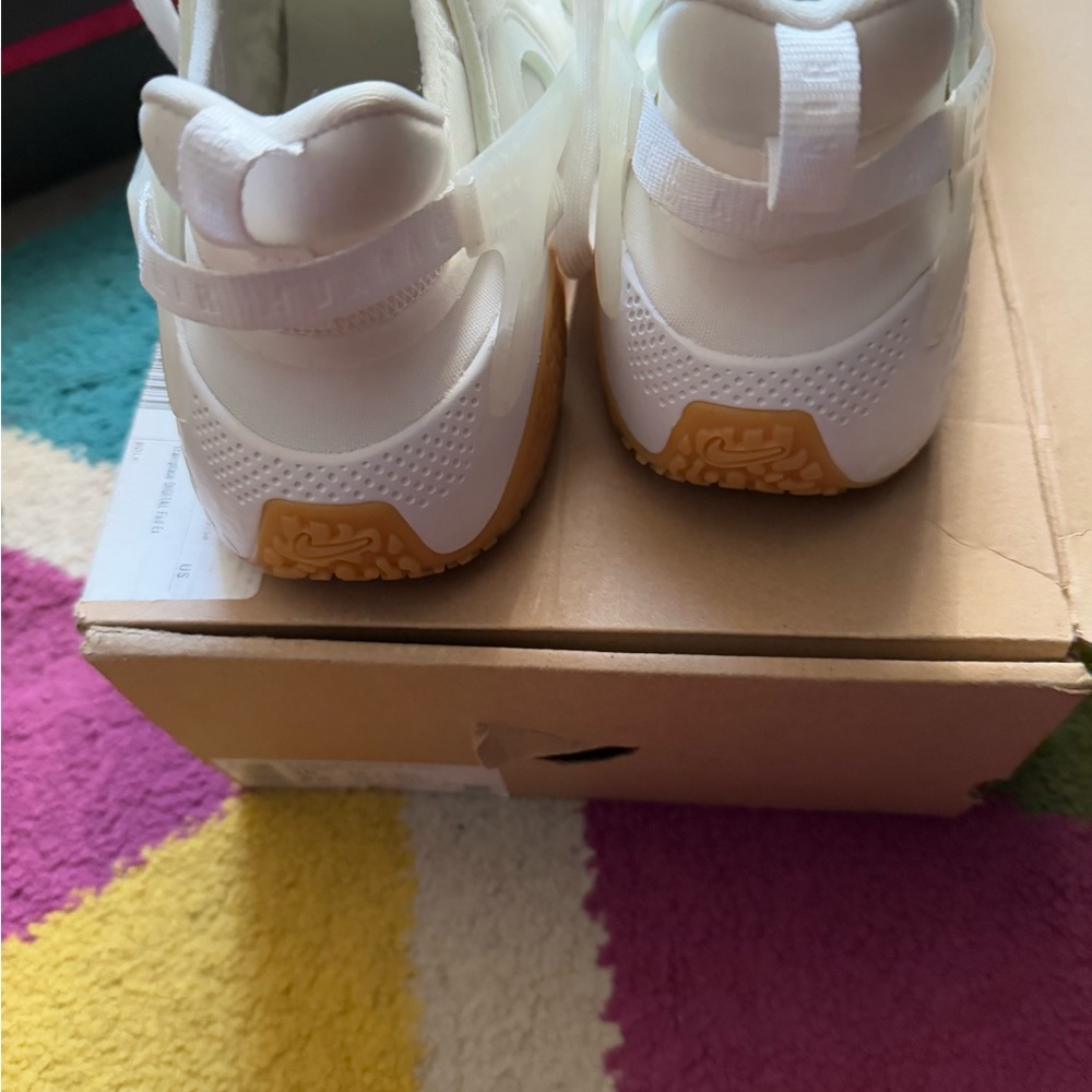Nike White and Tan Sneakers with Chunky Design  Nike Air huarache